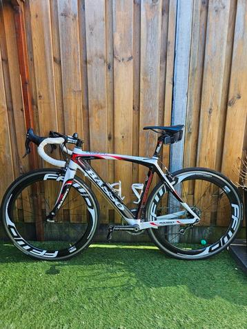 Basso Carbon Racefiets beschikbaar voor biedingen