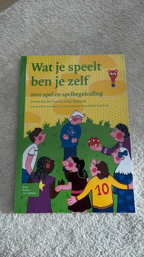 L. van der Poel - Wat je speelt ben je zelf, Boeken, Wetenschap, Zo goed als nieuw, Sociale wetenschap, Ophalen of Verzenden