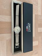 D.W.Y.T. Dameshorloge / horloge, nieuw in de verpakking, Sieraden, Tassen en Uiterlijk, Staal, Polshorloge, Nieuw, Ophalen