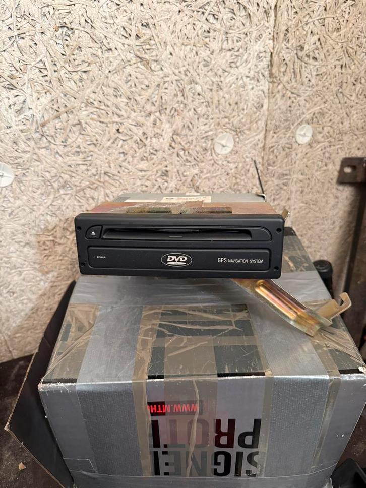 Origineel BMW navigatie / dvdspeler 2003 5 serie e39, Auto diversen, Autonavigatie, Gebruikt, Ophalen of Verzenden