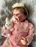 Reborn babymeisje., Verzenden, Zo goed als nieuw, Pop, Levensecht of Reborn