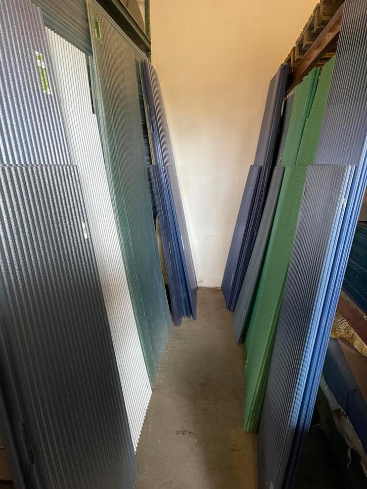 +- 200 stuks pvc golfplaten €1 per stuk hele partij afnemen, Doe-het-zelf en Verbouw, Platen en Panelen, Zo goed als nieuw, Overige materialen