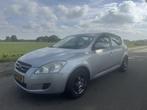 Kia cee'd 1.4 X-tra (bj 2007), Gebruikt, 4 cilinders, 1396 cc, Origineel Nederlands