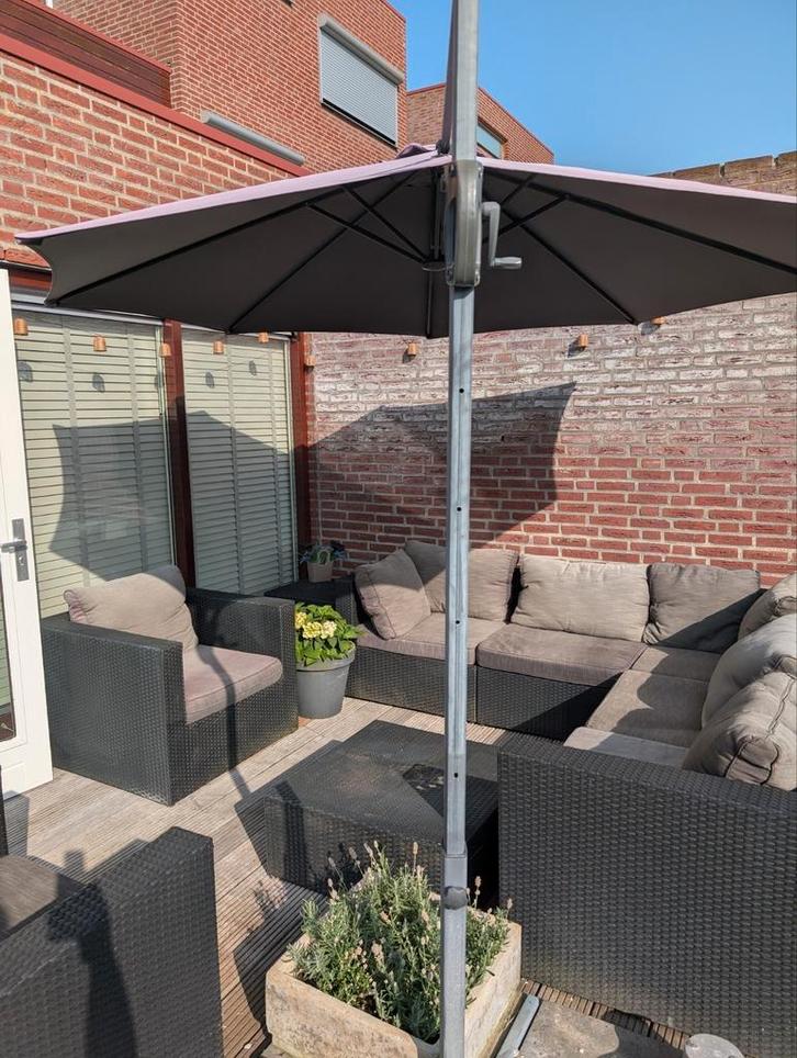 Tuinset te koop met parasol, Tuin en Terras, Tuinsets en Loungesets, Gebruikt, Bank, Hocker, Ophalen