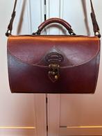 Beatrix leren tas - Schoudertas, Sieraden, Tassen en Uiterlijk, Tassen | Damestassen, Ophalen of Verzenden, Gebruikt, Bruin, Schoudertasje