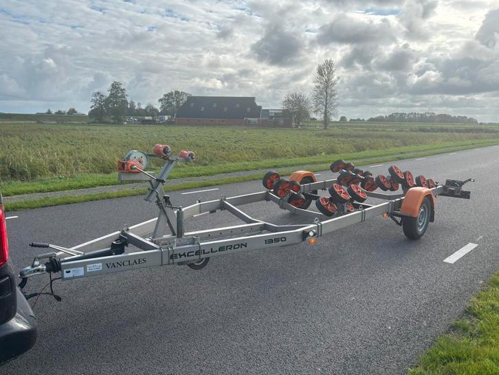 Van claes excelleron gyro 1300, Watersport en Boten, Boottrailers, Zo goed als nieuw, Minder dan 6 meter, Ophalen