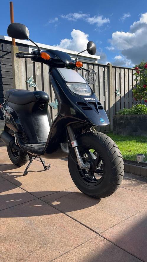 Piaggio tph 50cc, Fietsen en Brommers, Scooters | Piaggio, Zo goed als nieuw, Overige modellen, Tweetakt, Ophalen