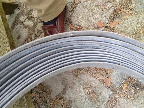 Aardstrip/electrode, gegalvaniseerd. 30x4mm. 16/20/25 meter, Doe-het-zelf en Verbouw, Elektra en Kabels, Zo goed als nieuw, Kabel of Snoer