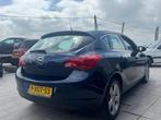 Opel Astra 1.6 Selection (bj 2012), Auto's, Voorwielaandrijving, 680 kg, 4 cilinders, Blauw