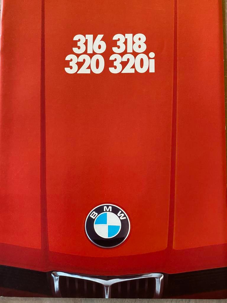 Brochure BMW E21 3 serie VFL 1977 Engelstalig, Boeken, Ophalen of Verzenden, Zo goed als nieuw, BMW