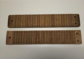 2x Sigarenvorm, vintage beschikbaar voor biedingen