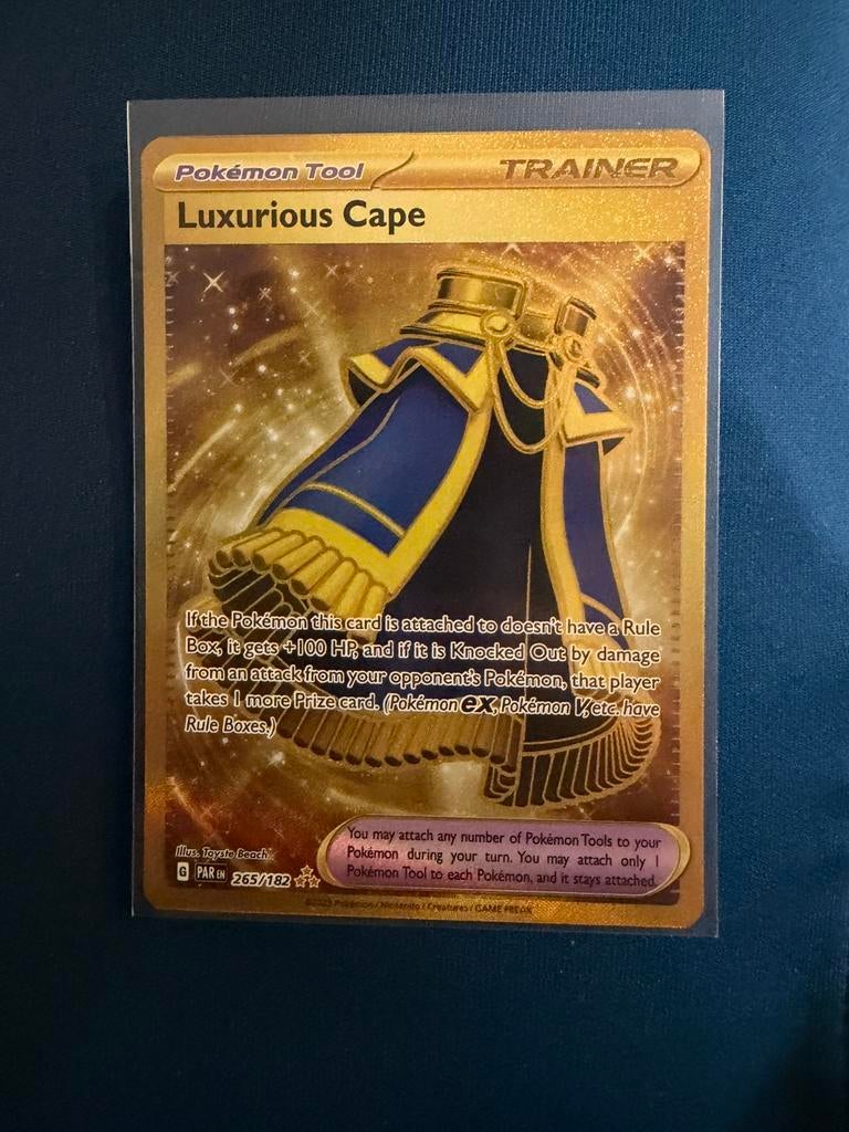 Luxurious Cape 265/182 Pokemon Paradox Rift Gold Hyper Rare, Ophalen of Verzenden, Zo goed als nieuw