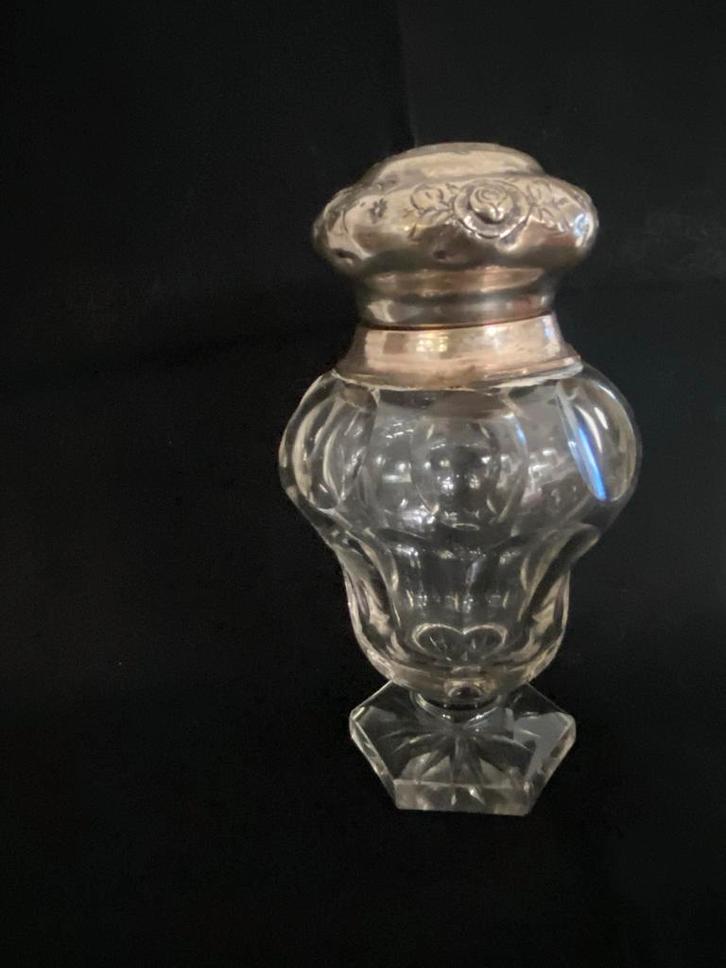 Antieke kristallen theebus met zilveren dop, Antiek en Kunst, Antiek | Glas en Kristal, Ophalen of Verzenden