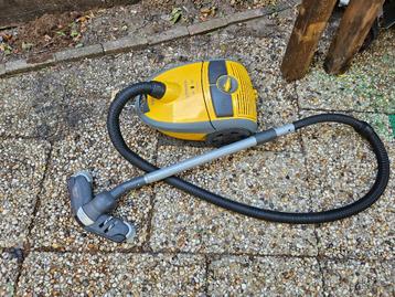 Stofzuiger philips  beschikbaar voor biedingen