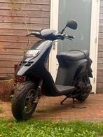 Piaggio gilera typhoon 70cc 2t snor, Fietsen en Brommers, Ophalen, Tweetakt, Overige modellen, Zo goed als nieuw