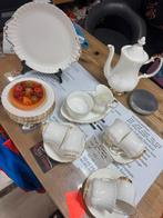 Royal Albert val d’or koffie servies ook een theeservies, Antiek en Kunst, Ophalen
