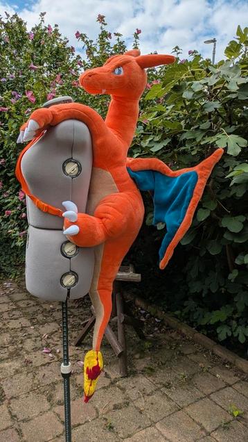Charizard rugtas 150 cm groot Pokemon handgemaakt beschikbaar voor biedingen
