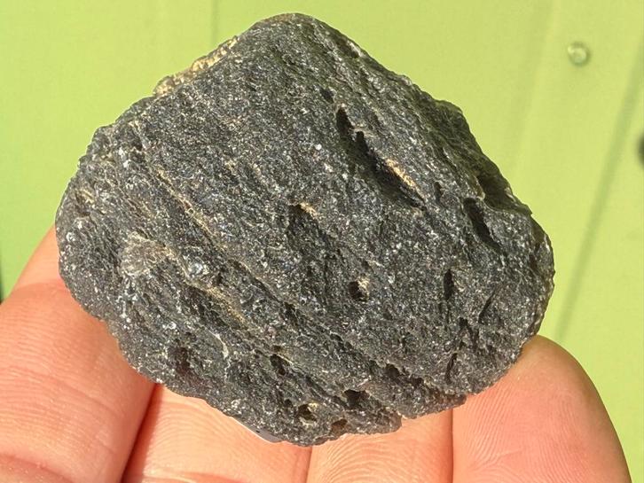 Agni Manitiet- Indische Moldaviet - Tektiet - mineralen 5, Verzamelen, Mineralen en Fossielen, Mineraal, Ophalen of Verzenden