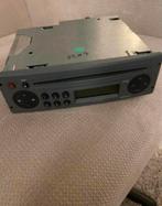 Renault radio, Auto diversen, Ophalen of Verzenden, Zo goed als nieuw