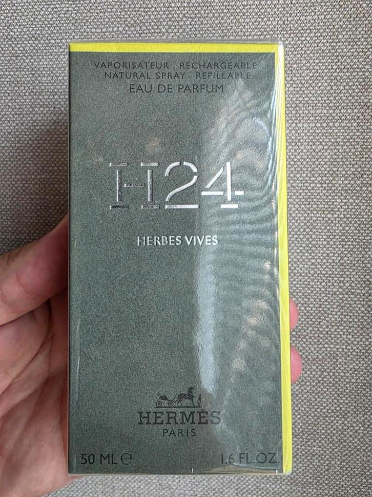 Hermes H24 Herbes Vives Eau de Parfum 50ml, Verzamelen, Parfumverzamelingen, Nieuw, Ophalen of Verzenden