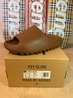 Yeezy Slide - Flax, Kleding | Heren, Ophalen of Verzenden, Nieuw, Zwart