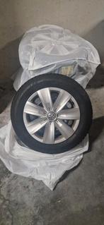 Velgen met Winterbanden 205 60 16, Auto-onderdelen, Banden en Velgen, Ophalen, Gebruikt, Banden en Velgen, 17 inch
