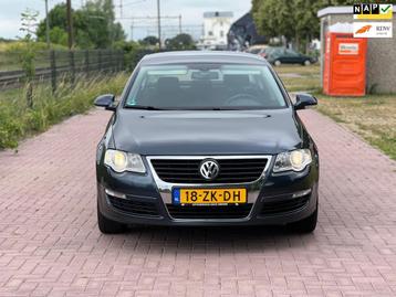 Volkswagen Passat 1.6 CLASSIC MOTOR Comfortline Business NAV beschikbaar voor biedingen