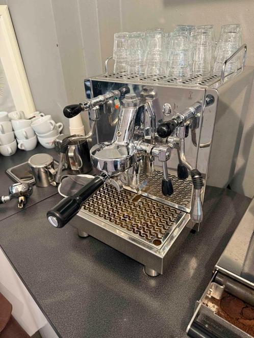 Bezzera Giulia Rotary, Witgoed en Apparatuur, Koffiezetapparaten, Gebruikt, Gemalen koffie, Koffiebonen, Koffiepads en cups, Overige typen
