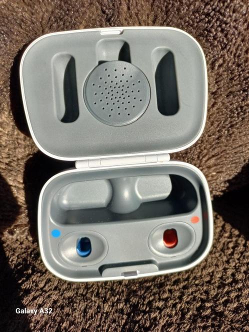 2 oplaadbare hoortoestellen model AudioNova B1-R, AHO, Diversen, Verpleegmiddelen, Zo goed als nieuw, Ophalen of Verzenden