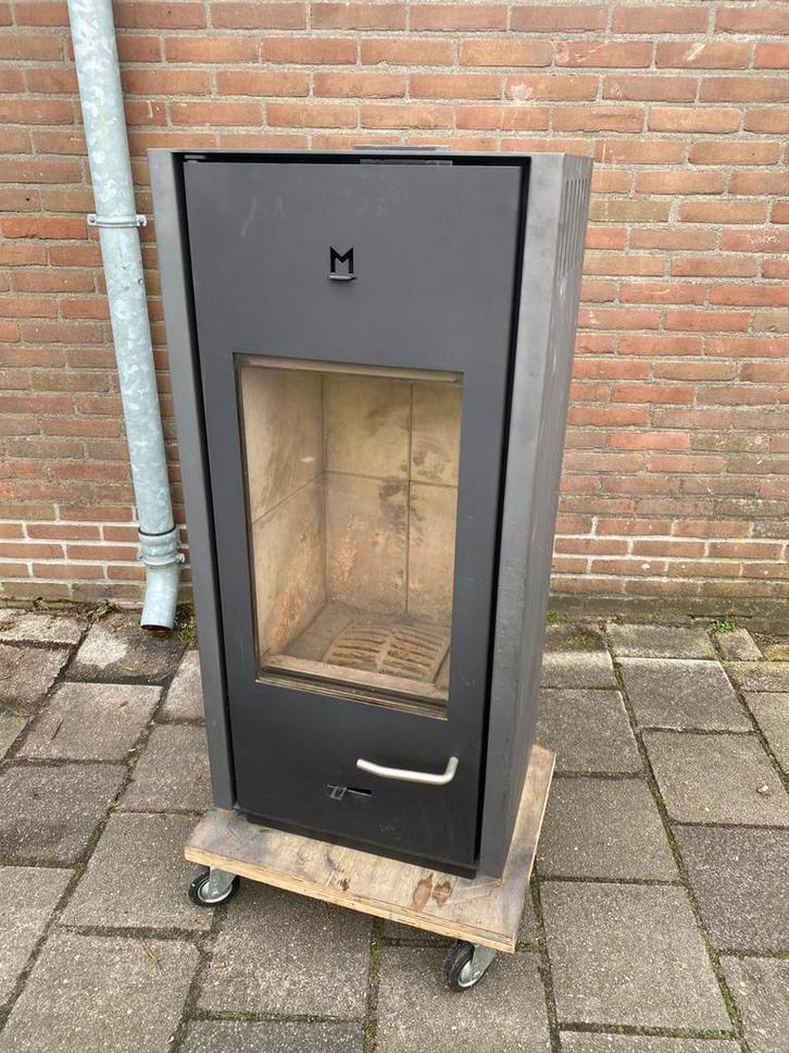 M-Design Trento Quatro houtkachel, Huis en Inrichting, Kachels, Gebruikt, Vrijstaand, Houtkachel, Hout, Ophalen