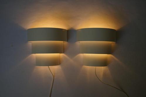 vintage KC etage wandlamp wit metaal design Christensen, Huis en Inrichting, Lampen | Wandlampen, Gebruikt, Kunststof, Metaal
