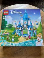 LEGO 43206 - Assepoesters kasteel, Kinderen en Baby's, Speelgoed | Duplo en Lego, Ophalen of Verzenden, Nieuw, Complete set, Lego
