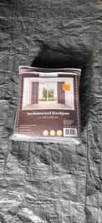Verduisteringsgordijnen 2 X 140 X 250, Huis en Inrichting, Stoffering | Gordijnen en Lamellen, 100 tot 150 cm, 200 cm of meer