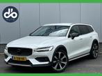 Volvo V60 Cross Country 2.0 B5 AWD Pro, Auto's, Volvo, 4 cilinders, 1969 cc, Wit, Vierwielaandrijving