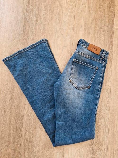 Seven Sisters flared jeans Harper Flare jaren 70 mt 27 zgan, Kleding | Dames, Spijkerbroeken en Jeans, Zo goed als nieuw, W27 (confectie 34) of kleiner