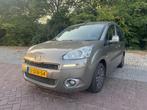 Peugeot Partner Tepee 1.6 e-HDi Active, Euro 5, Gebruikt, 4 cilinders, Origineel Nederlands