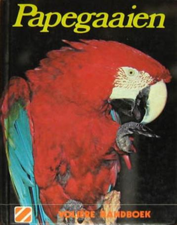 Papegaaien [vollière handboek] beschikbaar voor biedingen