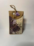 Doosje paarse bloem 1, Ophalen of Verzenden, Zo goed als nieuw, Overige thema's