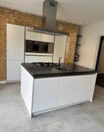 PRACHTIGE GREEPLOOS EILAND KEUKEN DIRECT LEVERBAAR