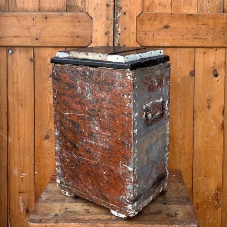 Kist transportkist hout origineel industrie 49 cm hoog, Huis en Inrichting, Woonaccessoires | Kisten, Gebruikt, Overige houtsoorten