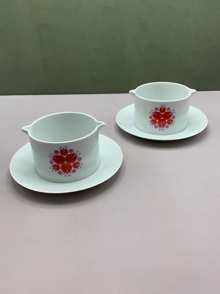 2 jus/saus kom Thomas medaillon pinwheen, Huis en Inrichting, Keuken | Servies, Zo goed als nieuw, Kom(men), Overige stijlen, Porselein