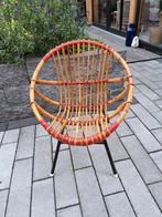 Vintage Rotan Stoel met Metalen Poten, Ophalen, Gebruikt, Bruin, Vintage