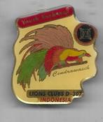 INDONESIE LIONS CLUB INDONESIA PIN, Verzamelen, Verzenden, Gebruikt, Merk, Speldje of Pin