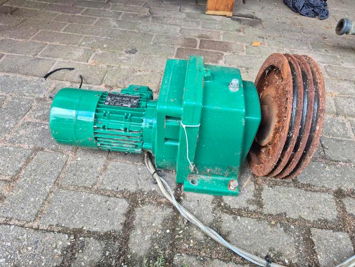 BEGE Aandrijfunit voor JOZ mestschuif, Dieren en Toebehoren, Stalling en Weidegang