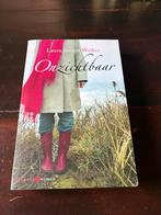 Onzichtbaar - Laura Jensen Walker, Ophalen of Verzenden, Gelezen, Laura Jensen Walker