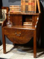 Antiek Engels mahonie wandkastje met jalousideurtjes, Ophalen