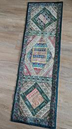 Marokkaanse tafelloper of wandkleed 47x151 cm, Groen, Rond, Zo goed als nieuw, Ophalen