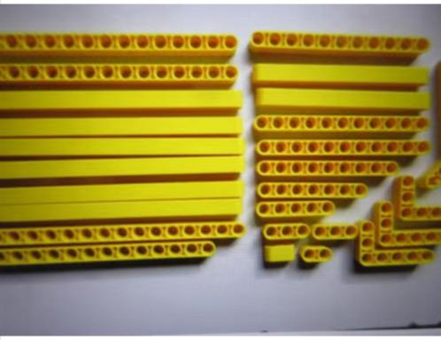 nr. 5682, Gele Technic beams, liftarmen. Verzenden mogelijk, Kinderen en Baby's, Speelgoed | Duplo en Lego, Zo goed als nieuw
