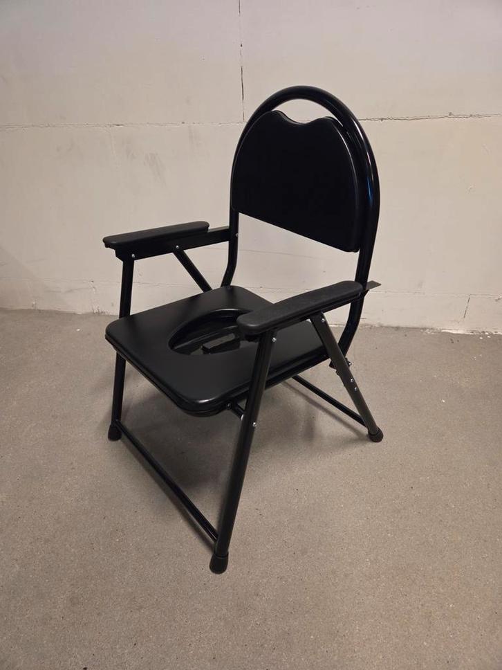 Postoel / toiletstoel de Luxe opvouwbaar, Diversen, Verpleegmiddelen, Ophalen of Verzenden