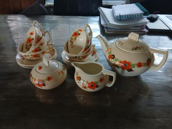 Petrus Regout Theeservies - Compleet!, Huis en Inrichting, Keuken | Servies, Ophalen